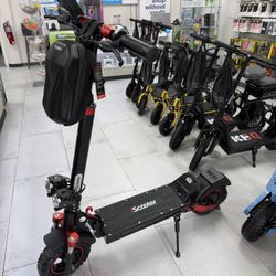 iScooter iX5s Electric Scooter 28MPH! Finance For $50 Down Payment!!