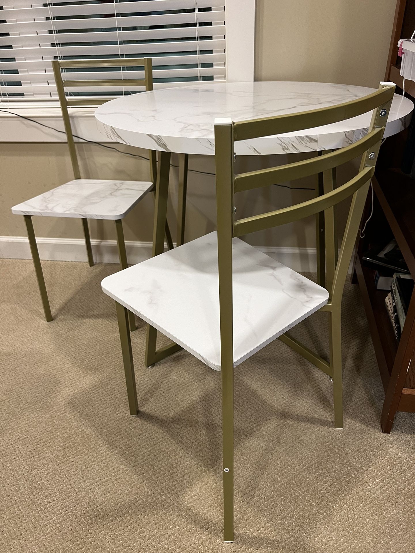 Small Round Dining Table With 2 Chairs