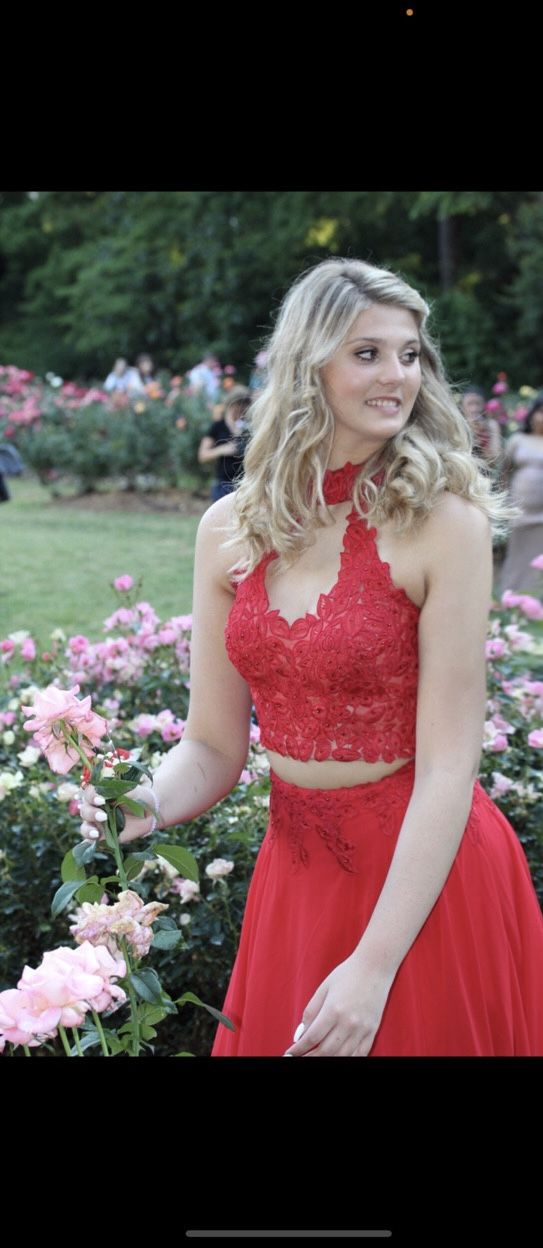 Dress Size 8, Reasonable With Price 