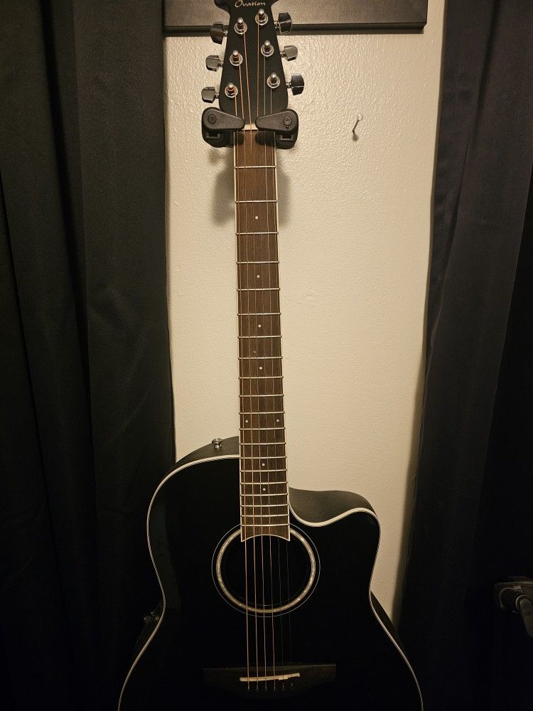 Acoustic Electric Guitar