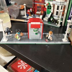 Lego MOC Sidewalk Corner