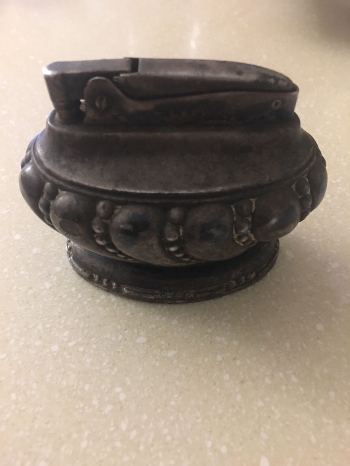 Table Lighter