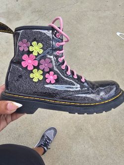 Doc martens boots girls