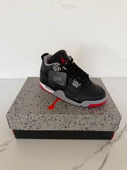 Air Jordan 4 Retro Bred Reimagined – Talla  8.5 de Mujer