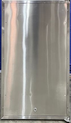 SUMMIT Refrigerator Mini Fridge FF195IF 00849 .