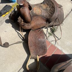 used western saddle