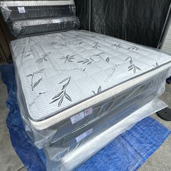 Full Size Mattress Pillow Top 12” Thick.     All Sizes Available.     Brand New Mattress.     Same Day Delivery 
