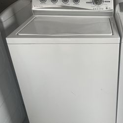 Kenmore Washer Works Great (Free Delivery Installation Warranty)
