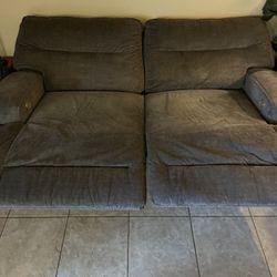 Recliner couch