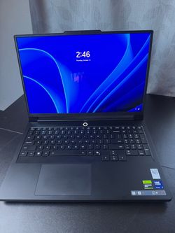 Lenovo Legion Pro 7i Gen 10 - RTX 5080, Core ultra 9, OLED 240Hz