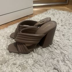 Women Heels Brown 
