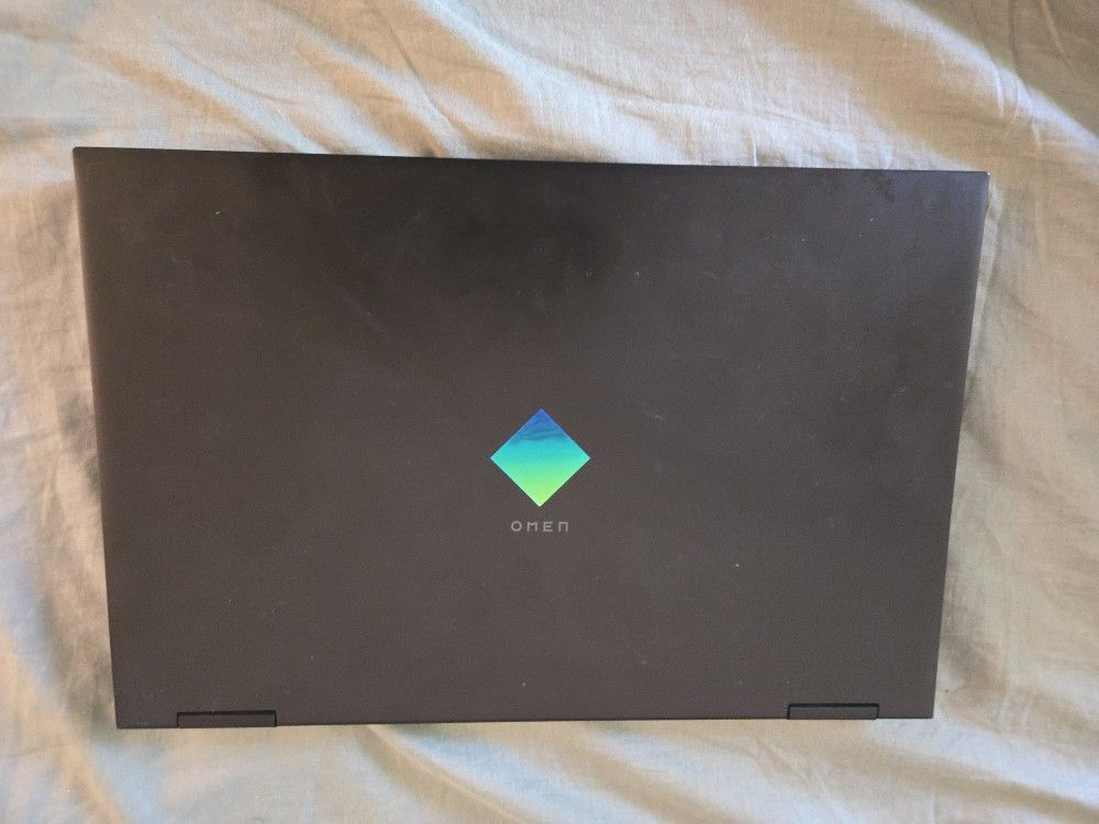 HP Omen 15 Gaming Laptop (i7-10700H/RTX 2060)