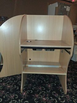 Computer desks