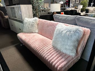 Pink futon bed! More colors available 🩷🛋️✨