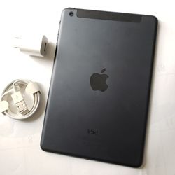 iPad Mini 1, Wi-Fi Internet Access,  Excellent Condition. 