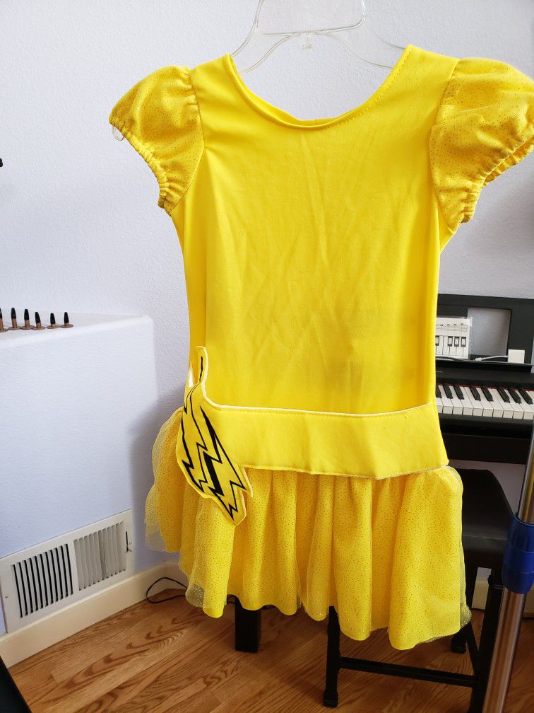 Pokemon Pikachu Girl's Classic Dress Costume Yellow Child, M 7-8