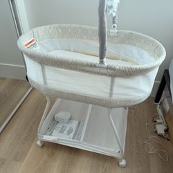 Small bassinet 
