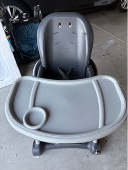 High chair- free