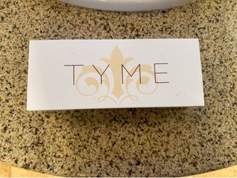 ********TYME IRON PRO HAIR CURLER AND STRAIGHTENER********