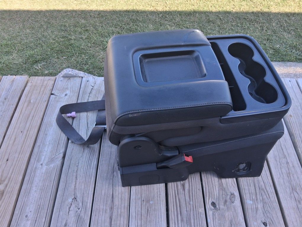 2020 Chevy GMC Center Console Jumpseat 