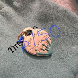 Tiffany
& Co
Sterling Silver Enamel Return To Tiffany Color Splash Heart Tag Charm