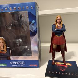 Kotobukiya CW DC Supergirl 1/10 Scale Statue