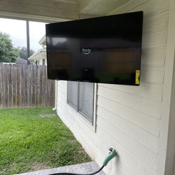 Tv Wall Mount With Outlets 