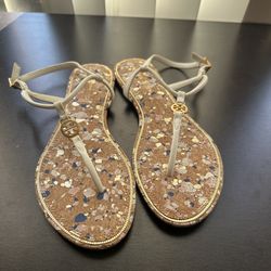 Tory Burch Marion Sz 5 M Confetti Quilted Silver Thong Leather Flat Sandals