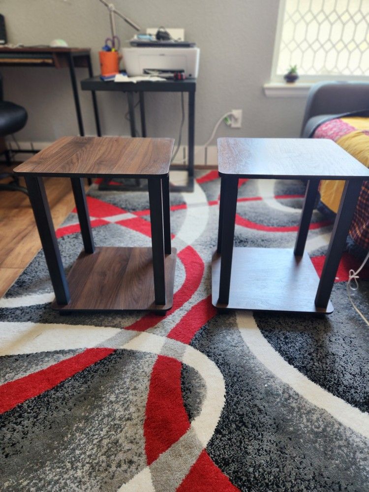 Set Of 2 Side Tables
