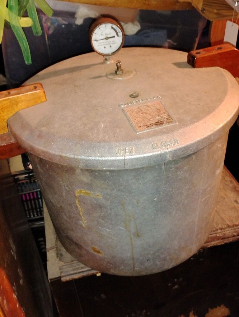 Pressure Cooker