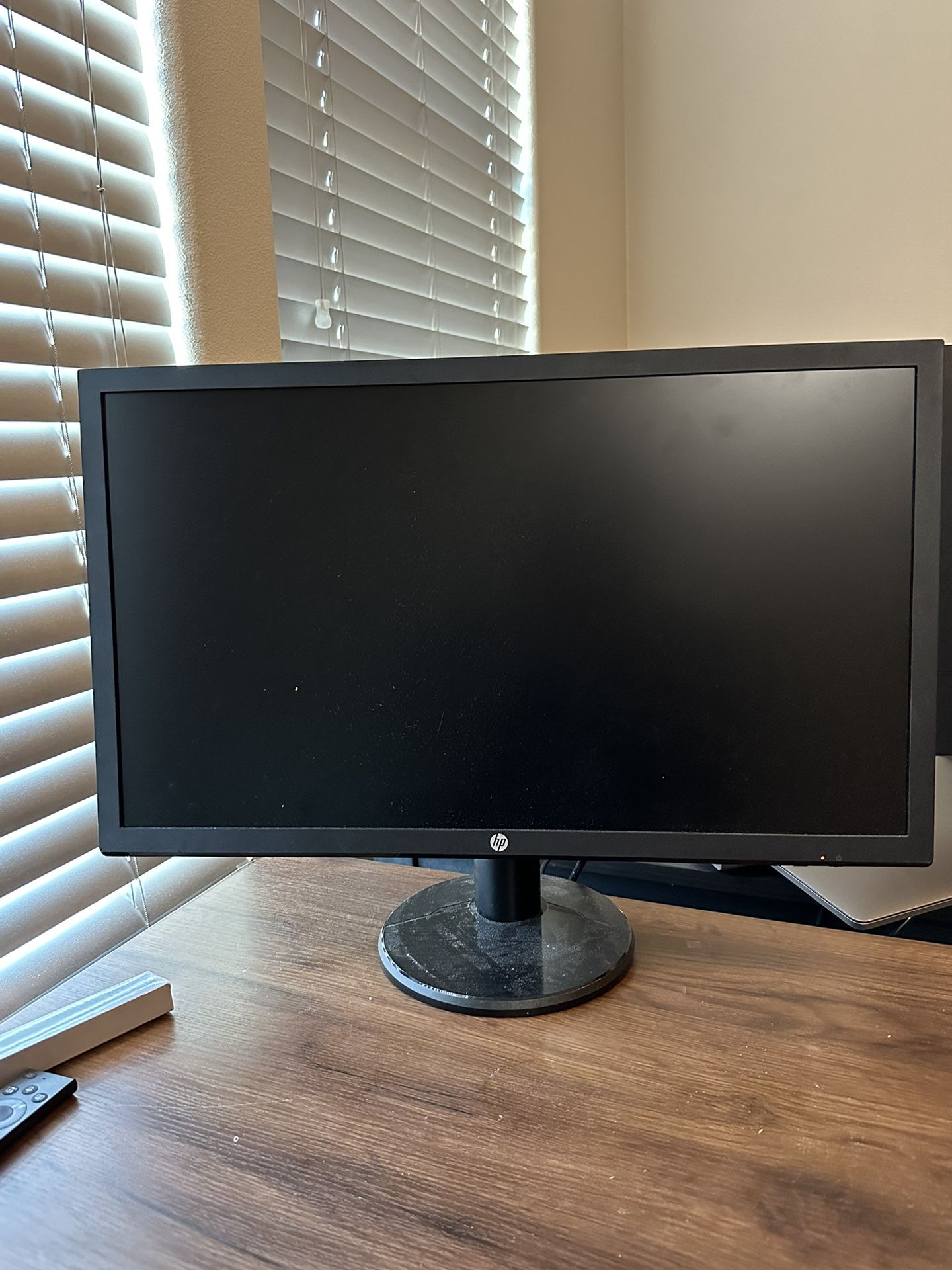 HPV24 FHD MONITOR