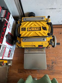 DEWALT 13” Thickness Planer – Model DW735 – $400 OBO