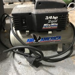 2 Gallon Air America Air Compressor
