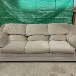 Couch Great Condition