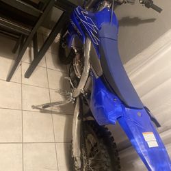 YZ 450FX