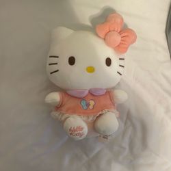 Hello Kitty Plushie