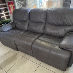 2 Electric Recliner Sofas