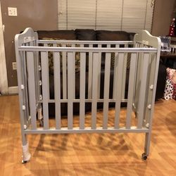 Small Crib For Baby
