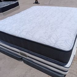 King Reversible Mattress And Box Spring 