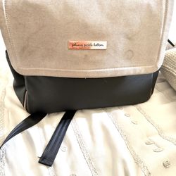 Diaper Bag Petunia Pickle Bottom