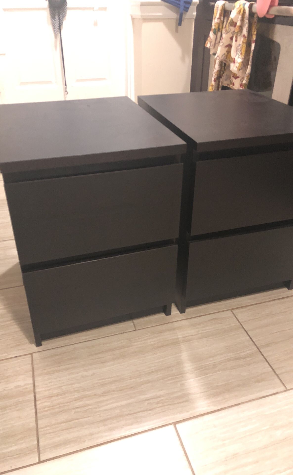 Set of two bedside tables