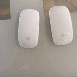 Apple Cordless Mouses 