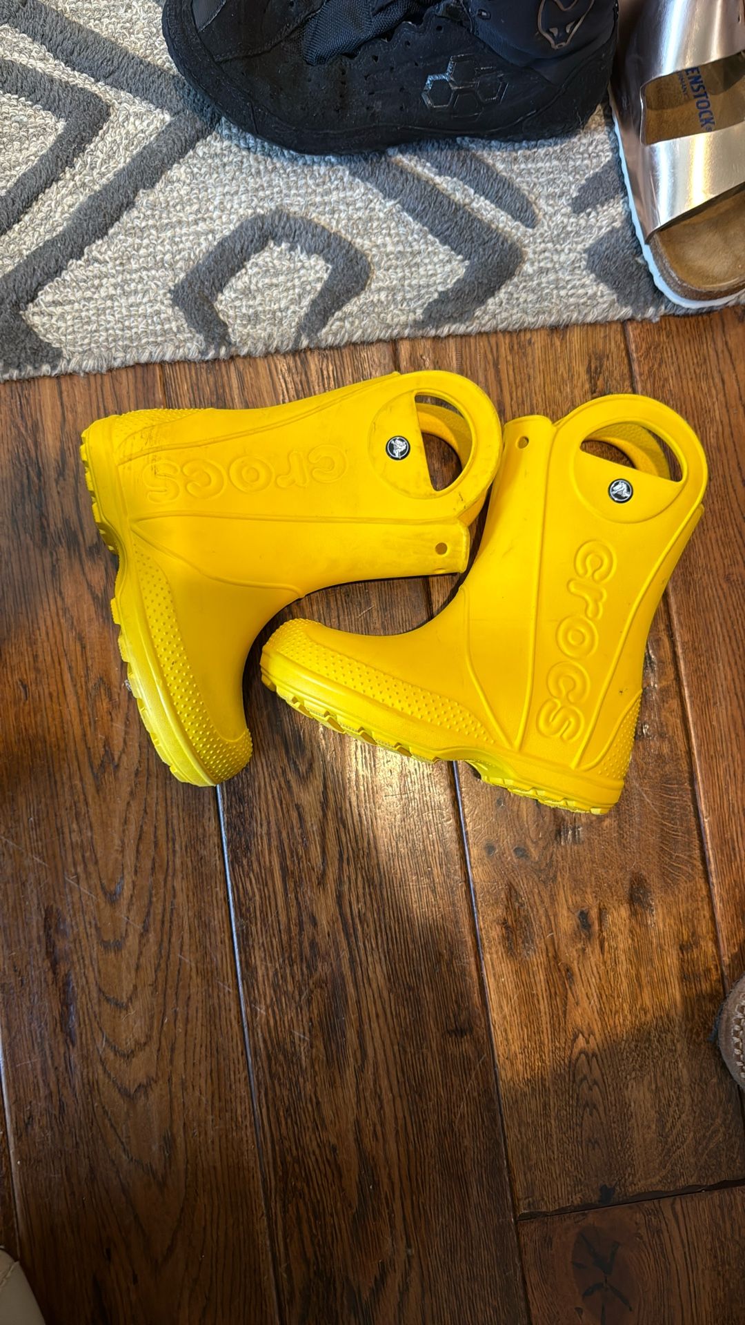 Crocs Rain Boots Yellow Kids Size 1 