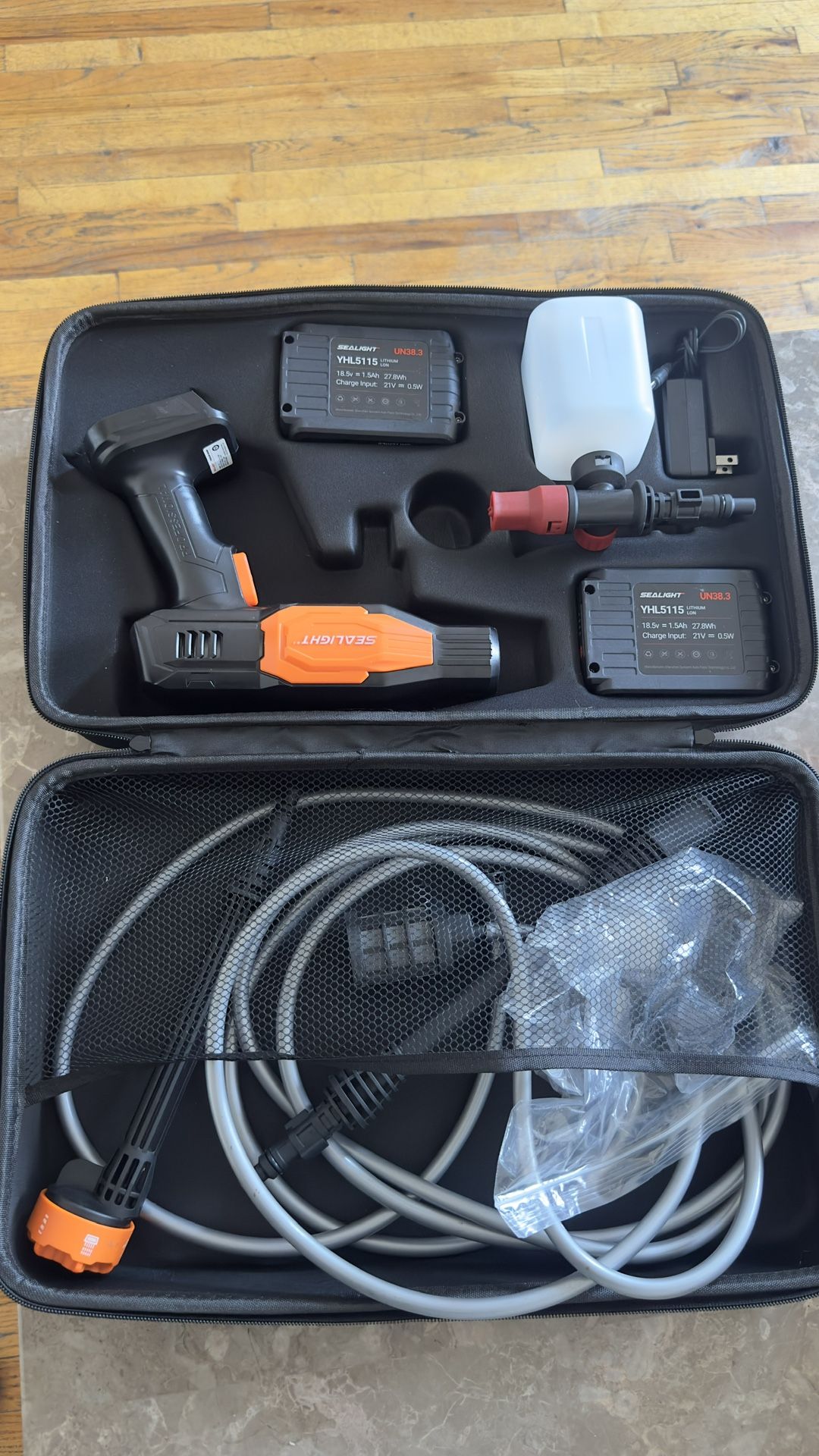 Cordless Pressure Washer