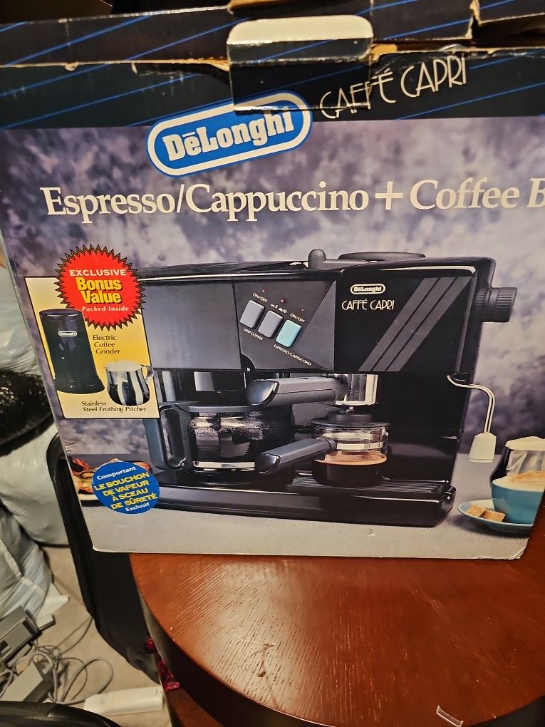 DeLonghi Caffé Capri Combine Espresso Cappuccino & Coffee