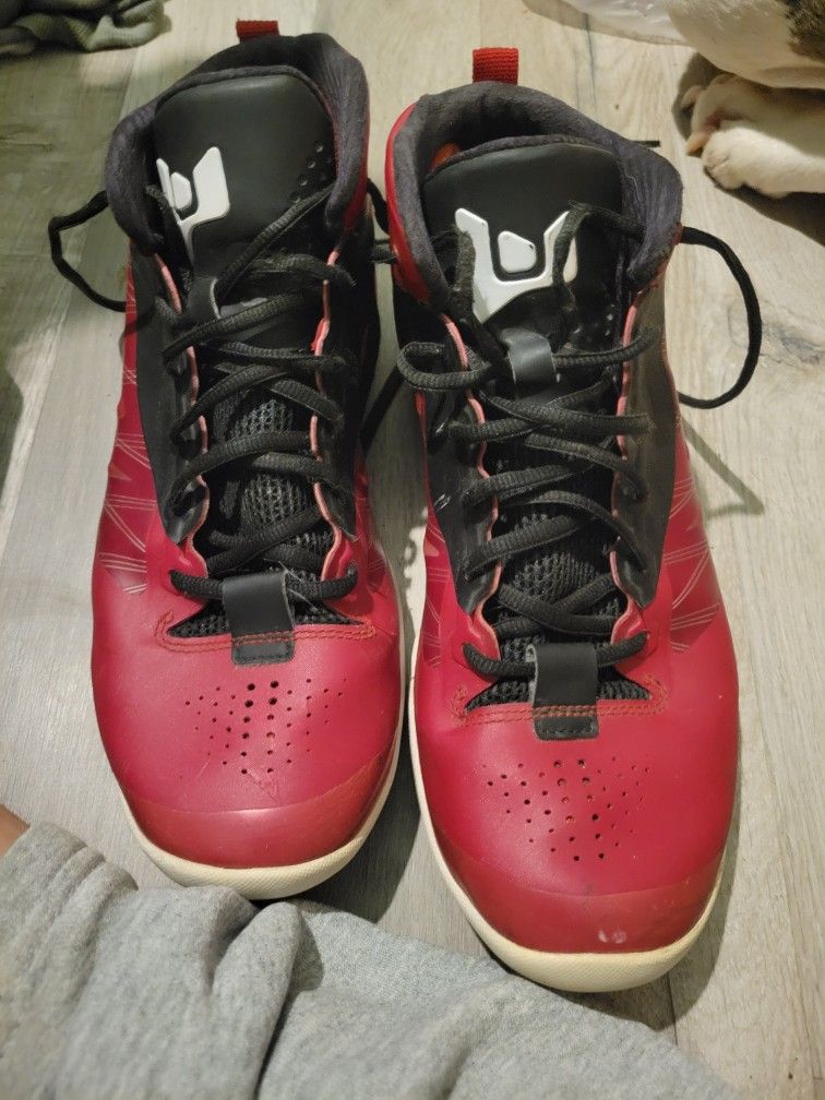 Gym Red Flywade Ev 2 Jordans