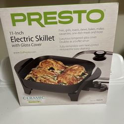 NIB Presto 11 Inch Skillet