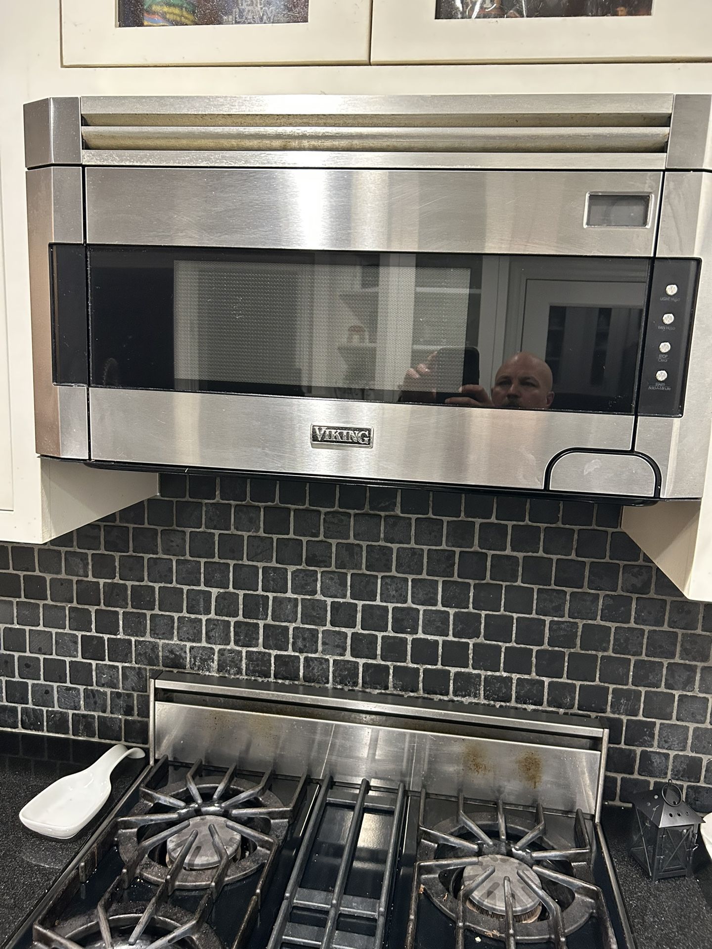 Viking Over-Oven Microwave 30”