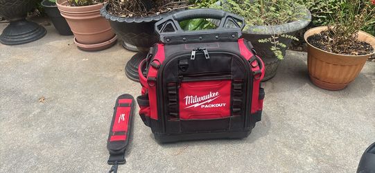 Milwaukee PACKOUT Tech Bag