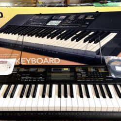 Casio CTK-2400 Musical Keyboard – Mint Condition 